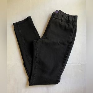 NYDJ “Poppy” black denim legging